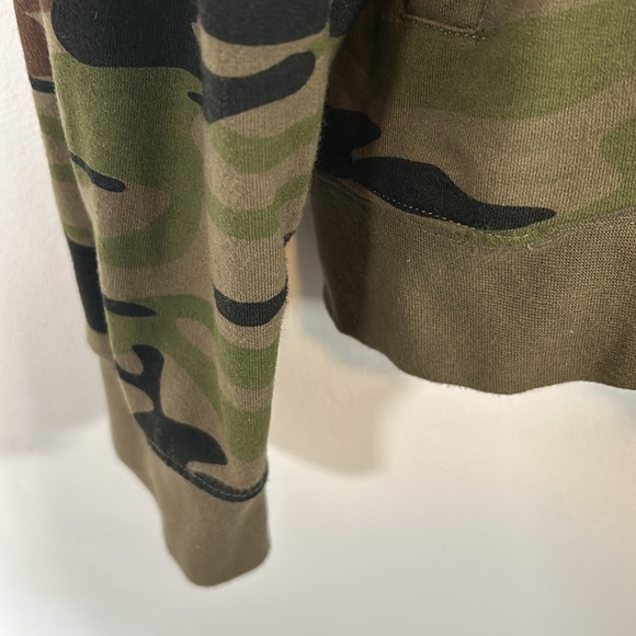 Univibe Military Army Camo Women’s Size XL Green & Black Zip Up Jacket Blazer - Picture 7 of 14